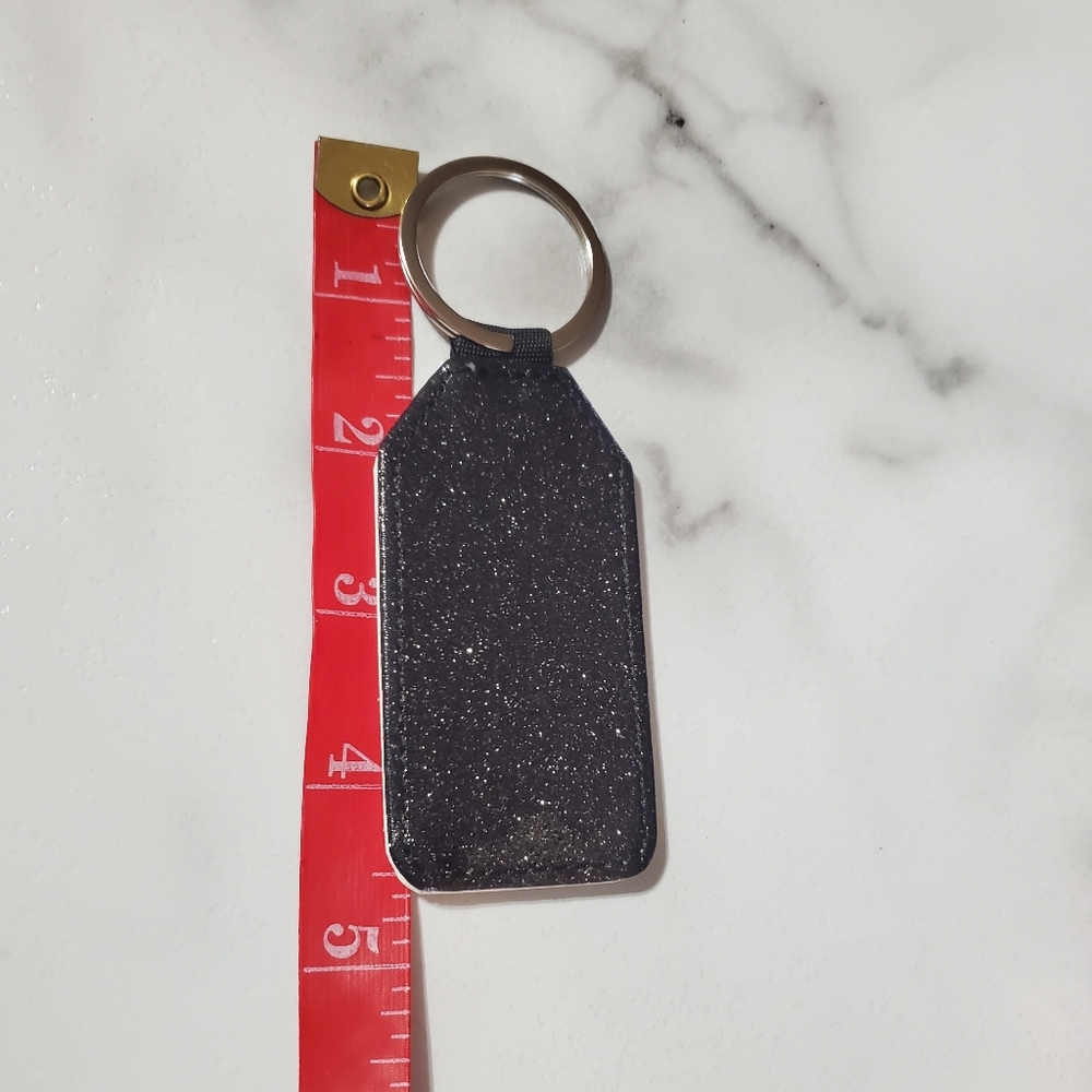 AMERICAN MAMA Keychain - Picture 3 of 6